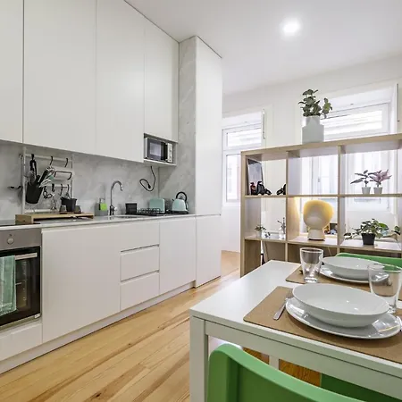 Nomad's Easy - 1bed Alegria Emerald Apartment *