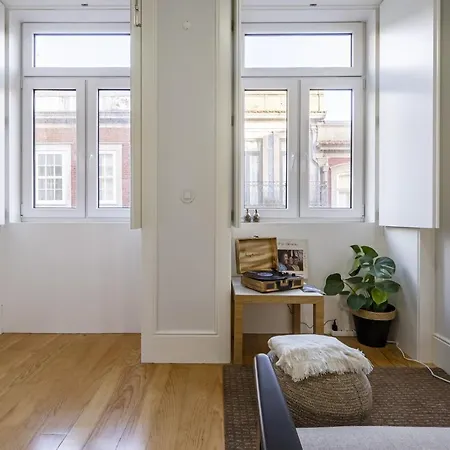Nomad's Easy - 1bed Alegria Emerald Apartment Porto