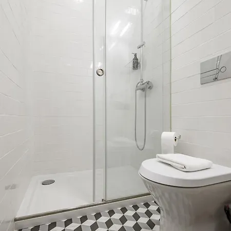 Nomad's Easy - 1bed Alegria Emerald Porto